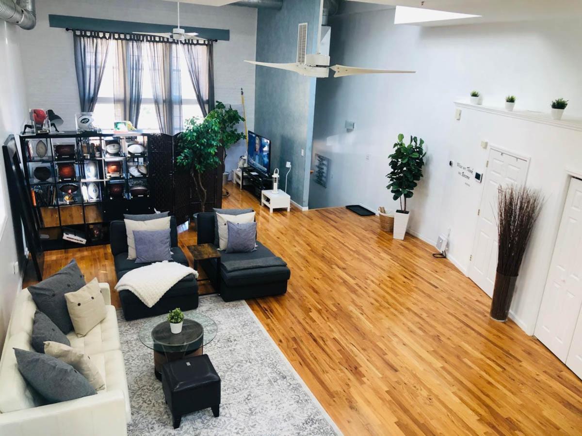 Updated Amazing Bi -Level Condo Minutes From Water Views Of New York City North Bergen Bagian luar foto